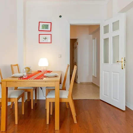 דירה Comfortable And Modern 2br