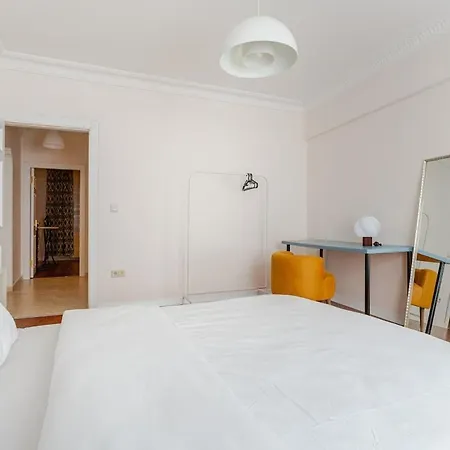 Comfortable And Modern 2br * איסטמבול