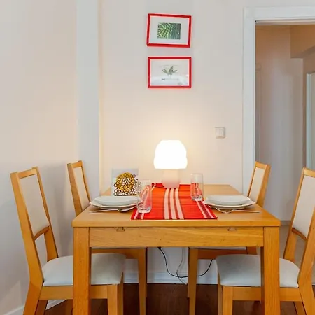 דירה Comfortable And Modern 2br *